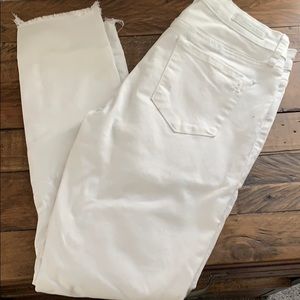 White raw hem jeans